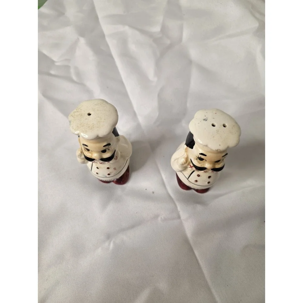 Vintage Italian Chef Salt and Pepper Shakers Hong Kong Kitsch Retro